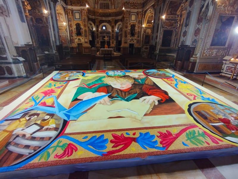 Infiorata in San Benedetto kerk in Fabriano